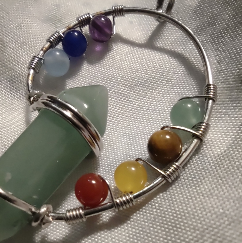 Green Aventurine Hexagon Pendulum with 7 Chakras Pendant - Picture 5 of 9